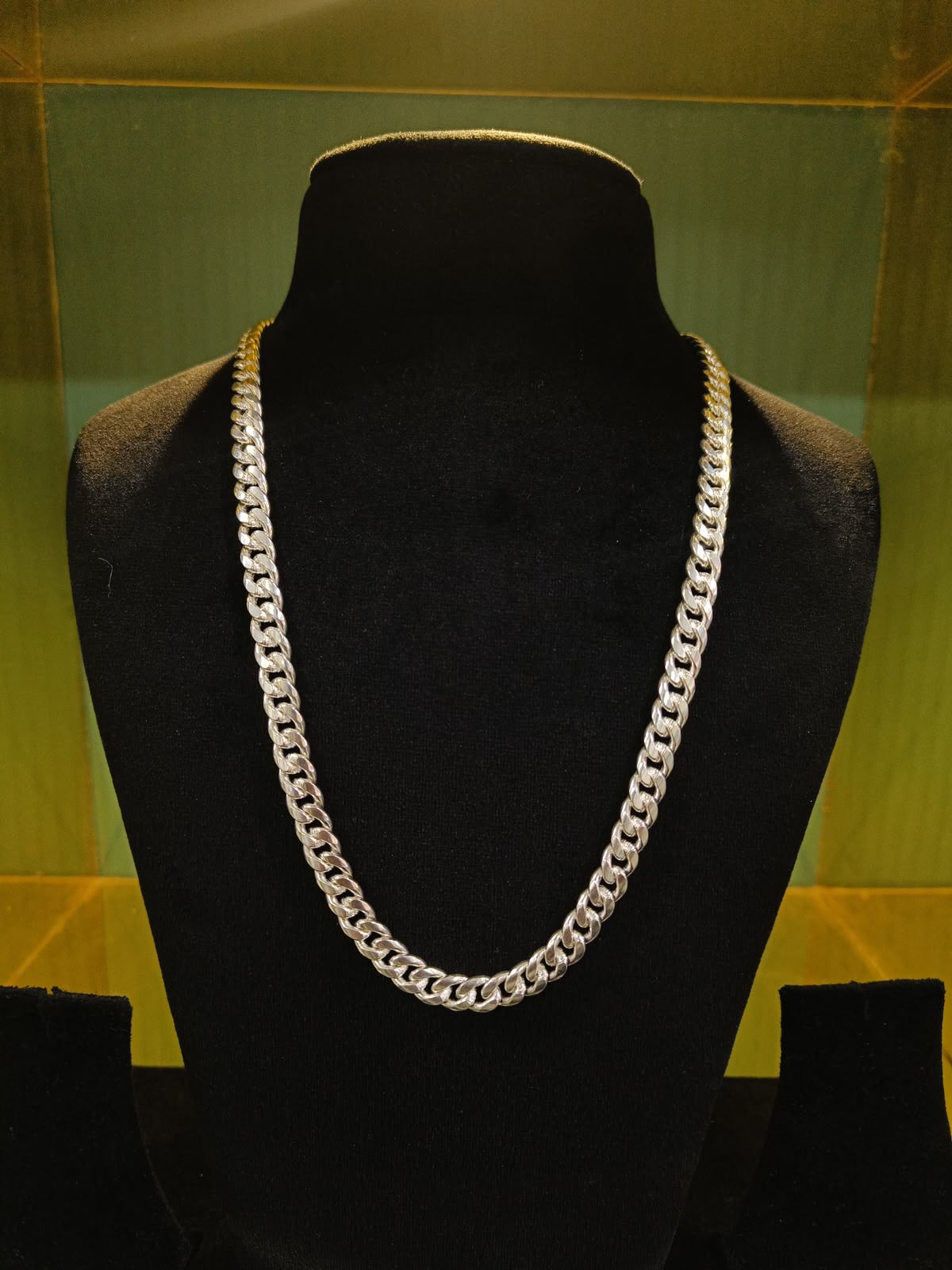 CHAIN